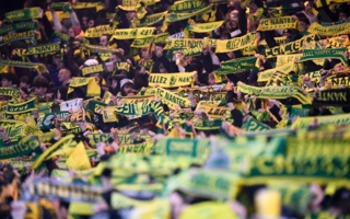 Interdiction de déplacement des supporters du FC Nantes à Geoffroy-Guichard : la mesure était justifiée dans le contexte national de tension et de forte mobilisation des forces de l’ordre