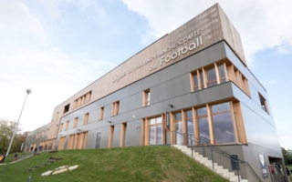 Sanction disciplinaire retirée à l'issue de la procédure de conciliation : suspendu dans un second temps, le dirigeant de club ne peut se prévaloir du principe non bis in idem